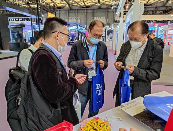 客戶交流.png 客戶交流.png